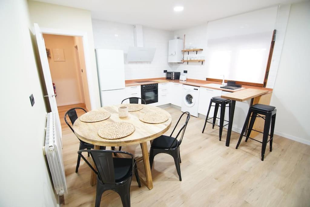 Apartamentos 2K - Apartamento En Muelle Olabeaga Bilbao Luaran gambar